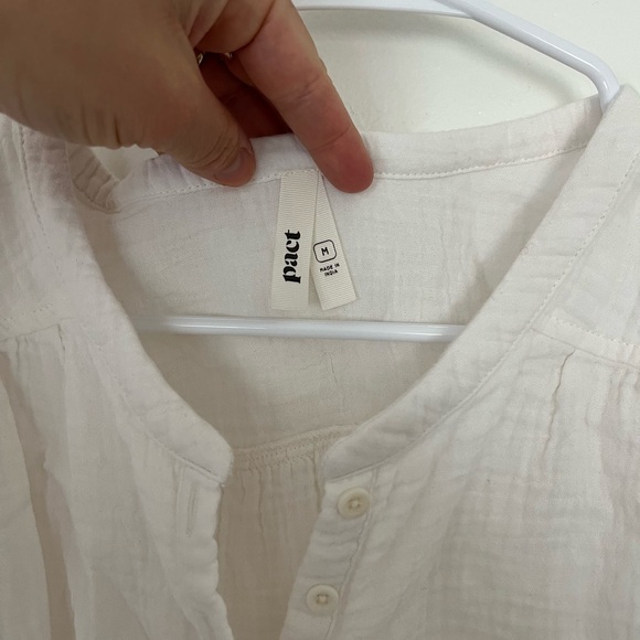 Pact 100% cotton top - Picture 2 of 3